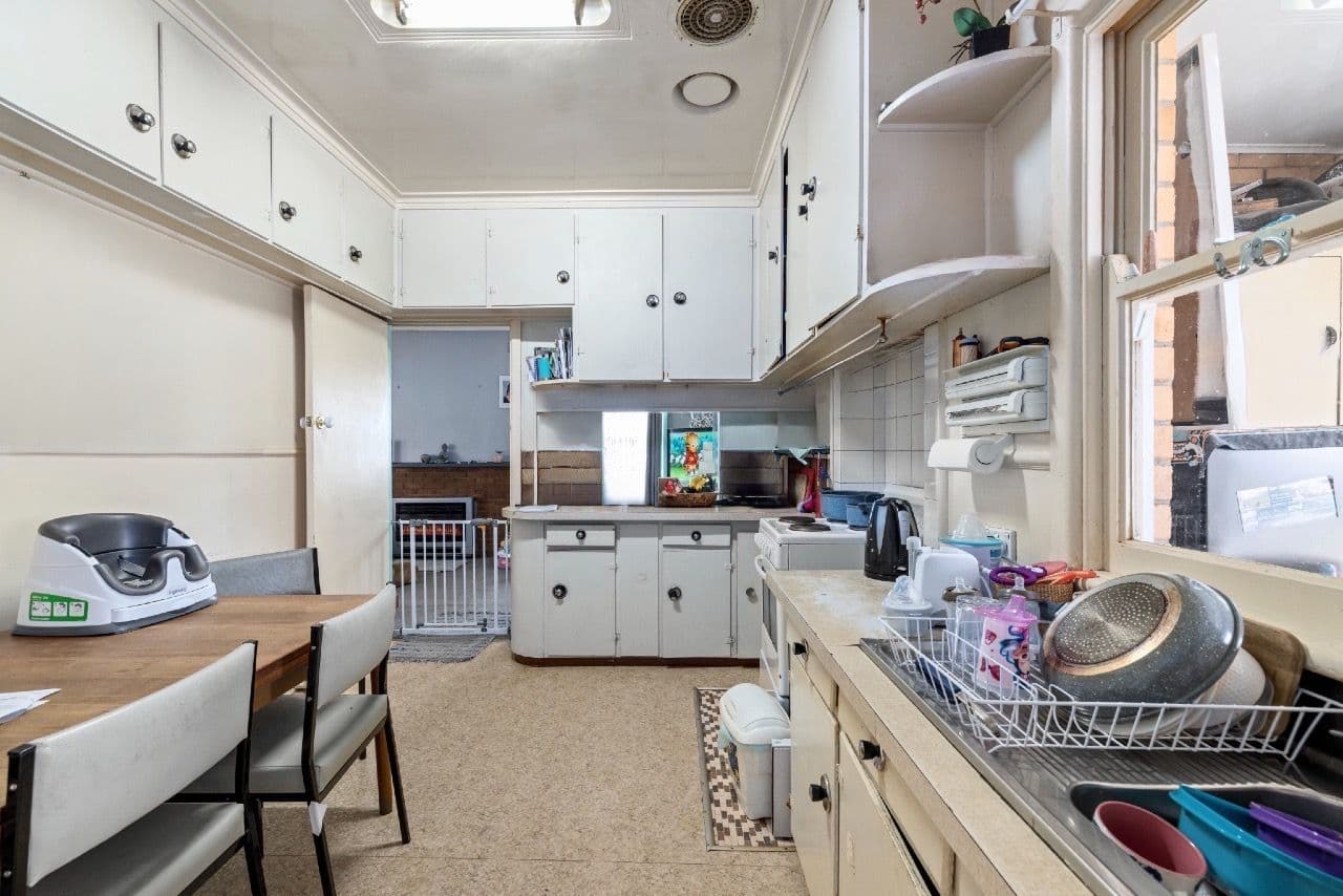 17 Speed Street, Ararat VIC 3377, Ararat - Thumbnail 4