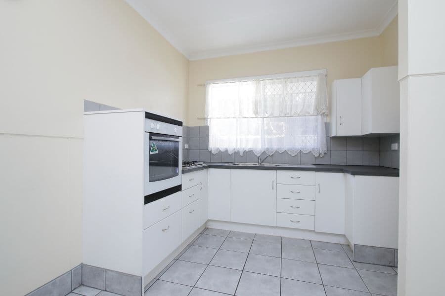 392 Kew Street, Cloverdale WA 6105, Cloverdale - Thumbnail 8