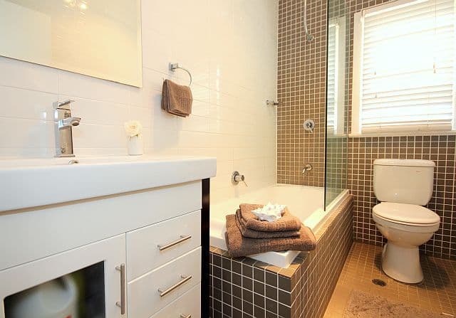 43 Bellevue Avenue, GEORGES HALL NSW 2198, Georges Hall - Thumbnail 8