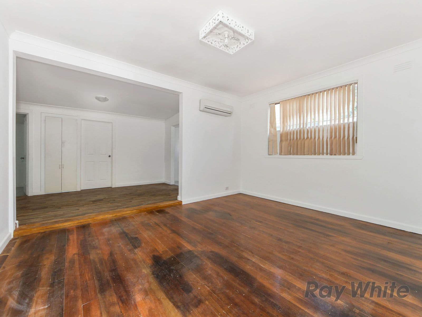 61 Conrad Street, St Albans VIC 3021, St Albans - Thumbnail 2