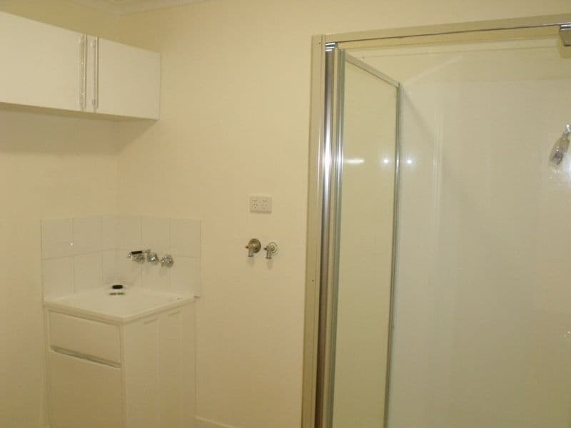 5 Binburra Street, RUSSELL ISLAND QLD 4184, Russell Island - Thumbnail 8
