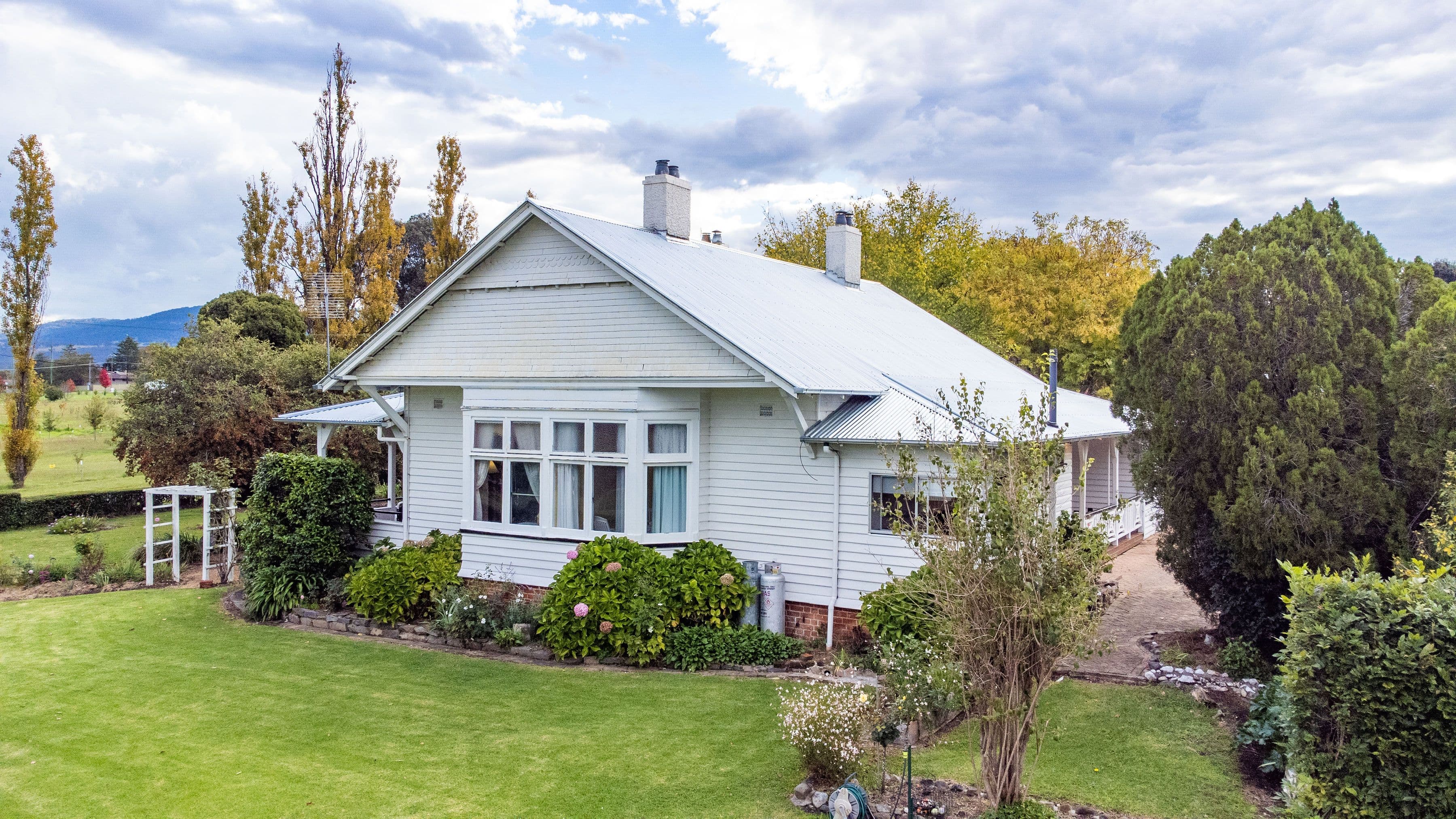 26 Naas Street, Tenterfield NSW 2372, Tenterfield - Thumbnail 2