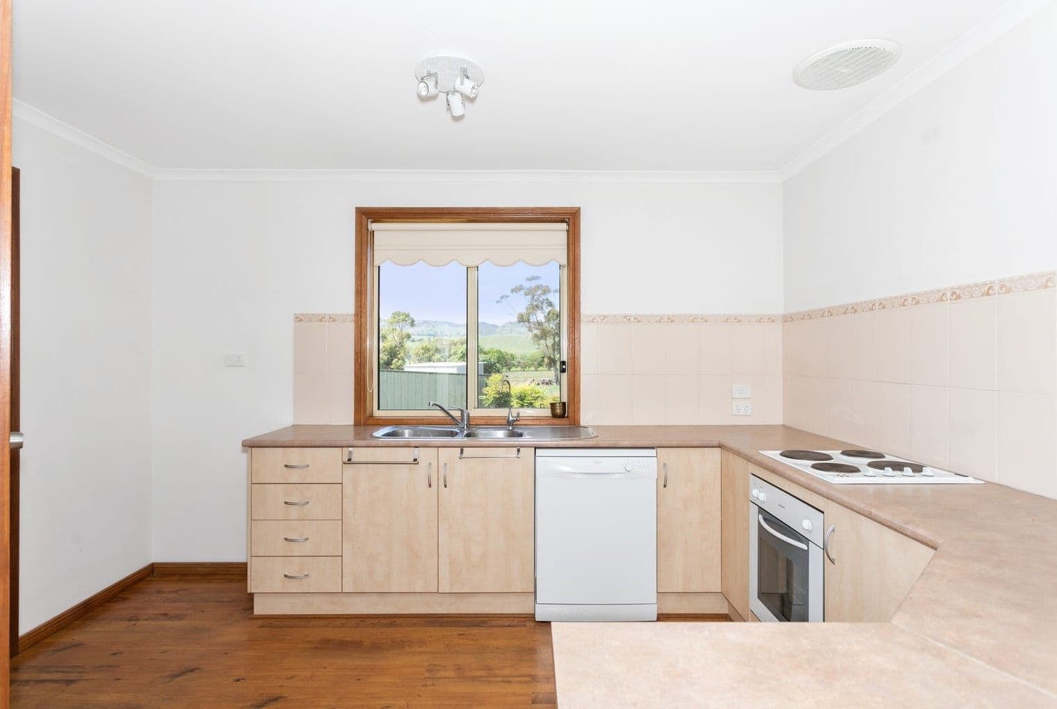 22B Gordon Street, Lyndoch SA 5351, Lyndoch - Thumbnail 2