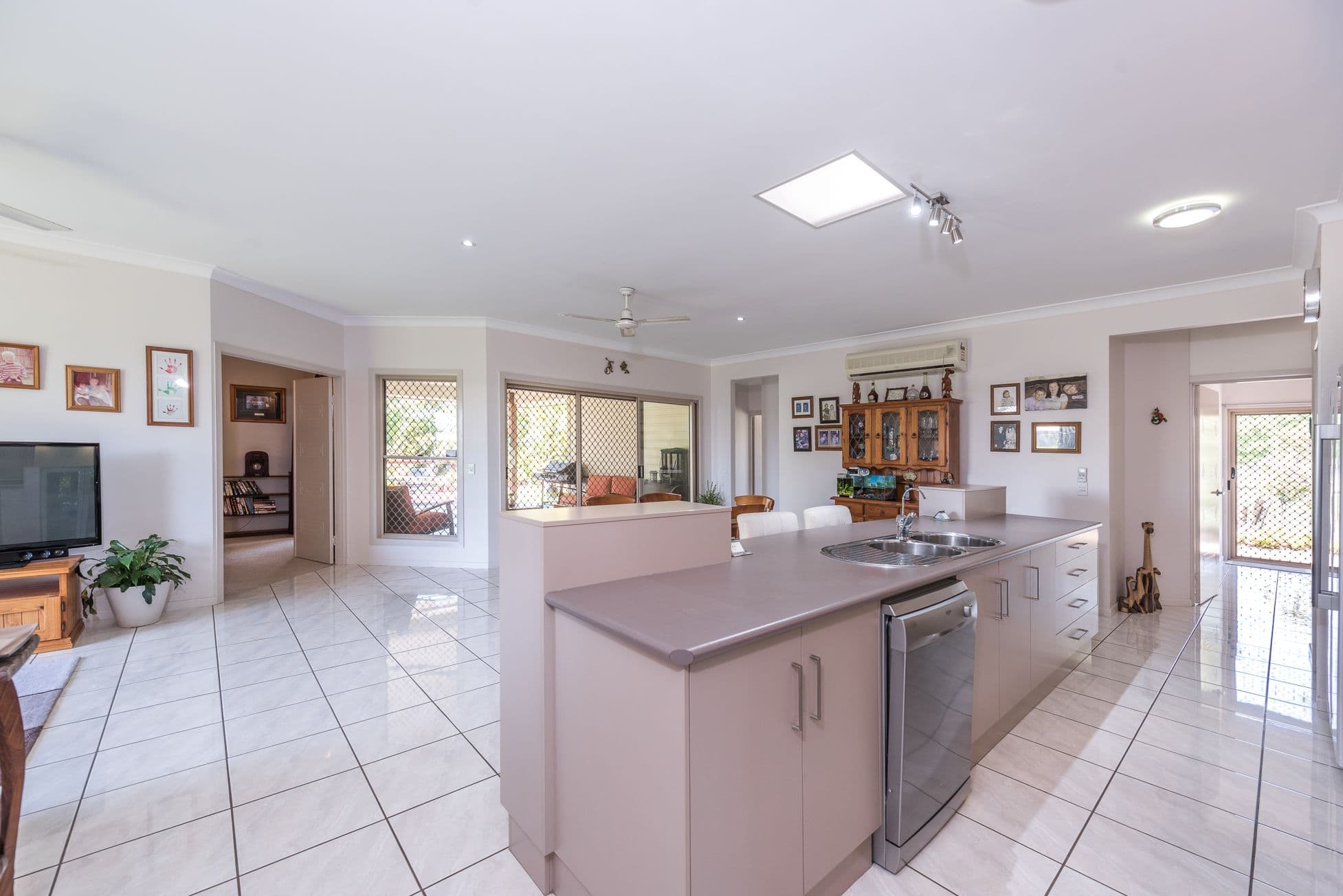 138 McCarthy Road, Avenell Heights QLD 4670, Avenell Heights - Thumbnail 7