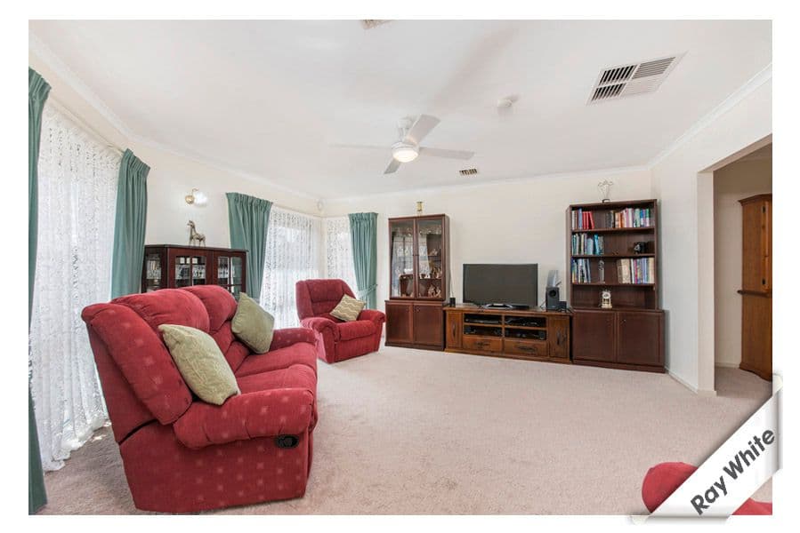 48 Charlton Crescent, GORDON ACT 2906, Gordon - Thumbnail 2