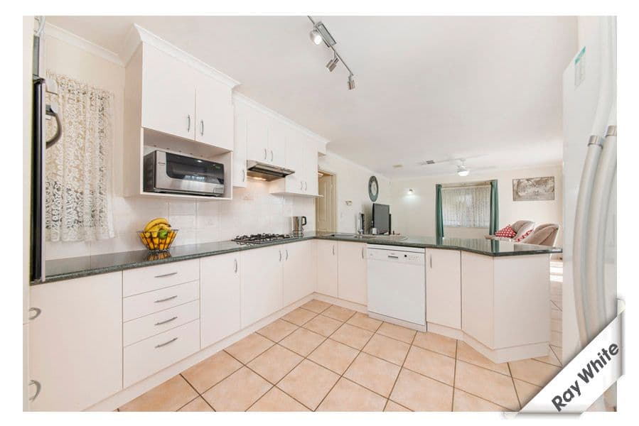 48 Charlton Crescent, GORDON ACT 2906, Gordon - Thumbnail 7