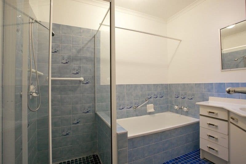 65 Sutton Street, REDCLIFFE QLD 4020, Redcliffe - Thumbnail 4