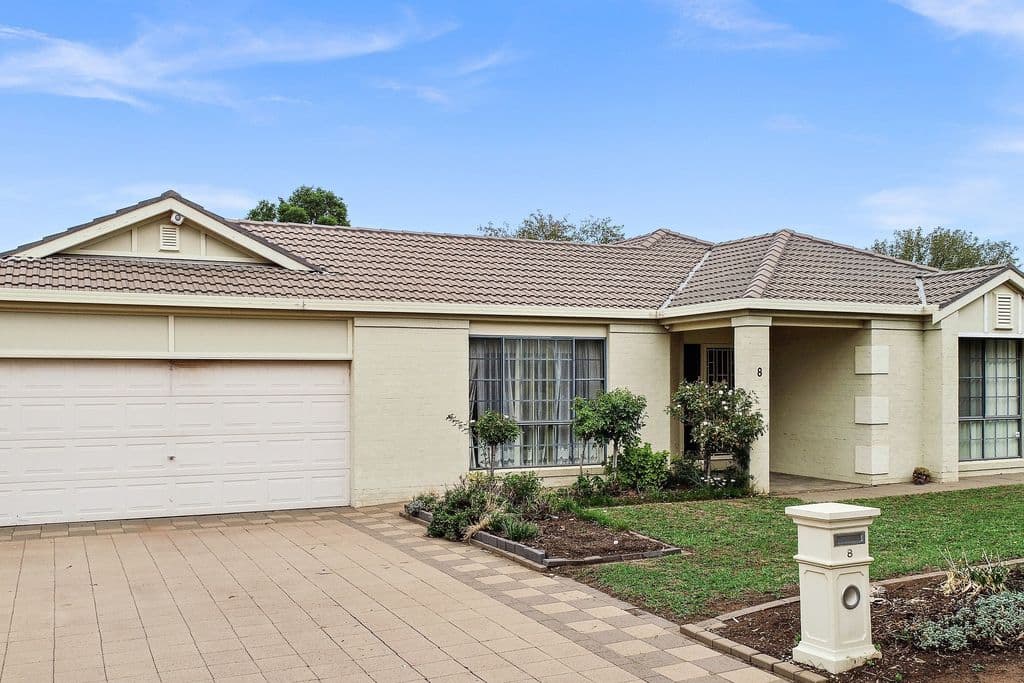 8 Pebble Beach Drive, Dubbo - Image 1
