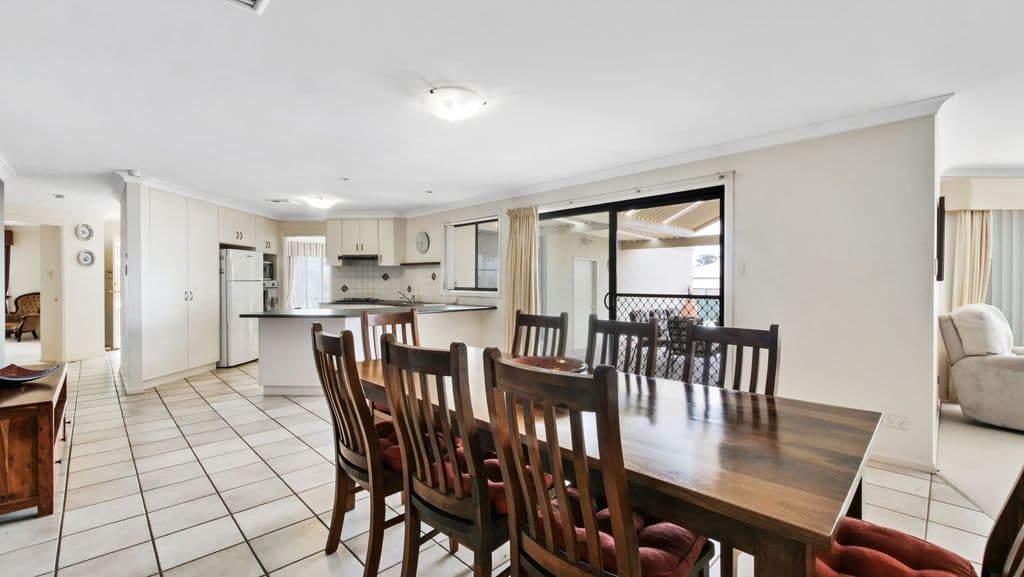 8 Pebble Beach Drive, Dubbo - Thumbnail 3