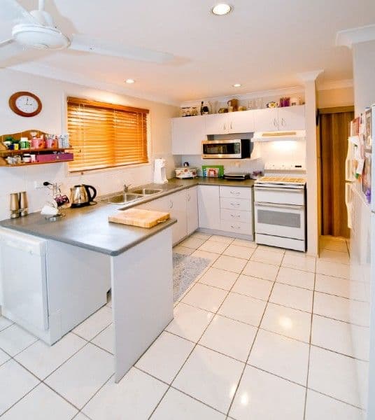 44 Bean Avenue, PARKHURST QLD 4702, Parkhurst - Thumbnail 4