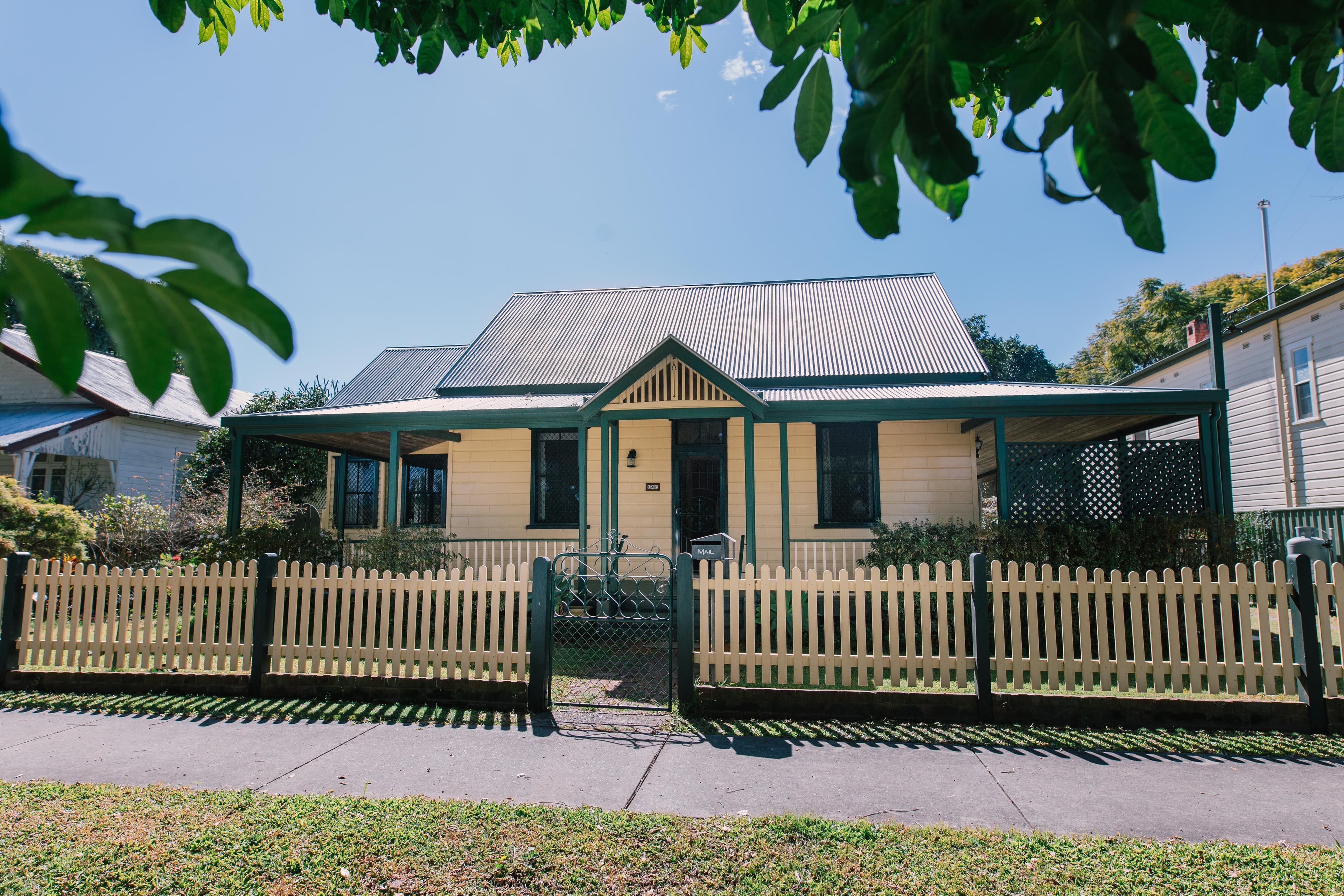 146 Victoria Street, Grafton - Image 1