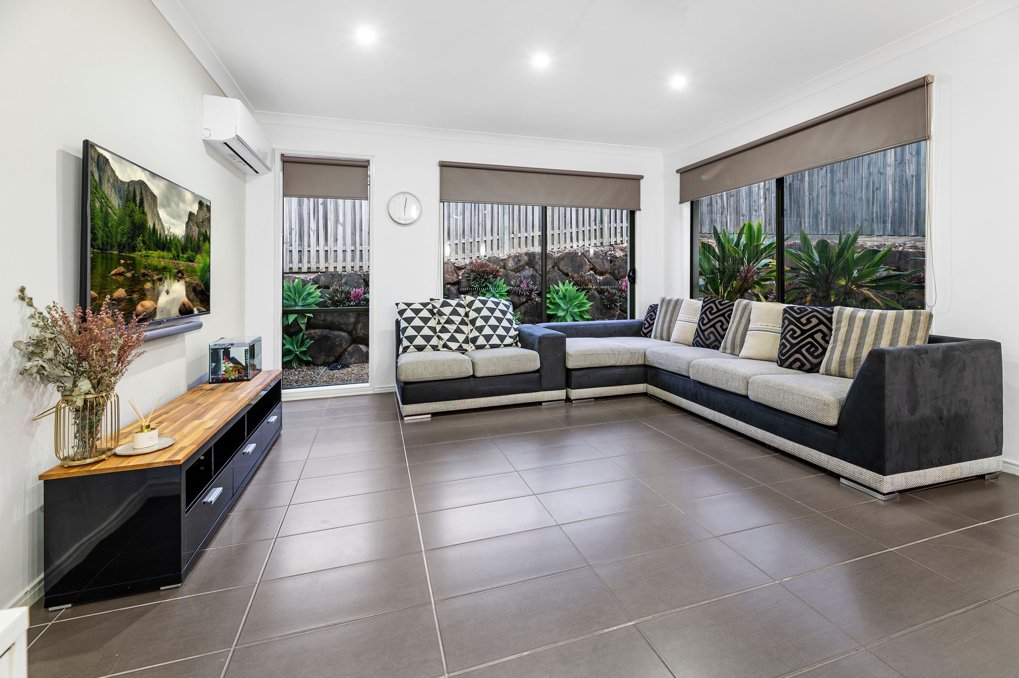 9 Richardson Crescent, Upper Coomera QLD 4209, Upper Coomera - Thumbnail 7