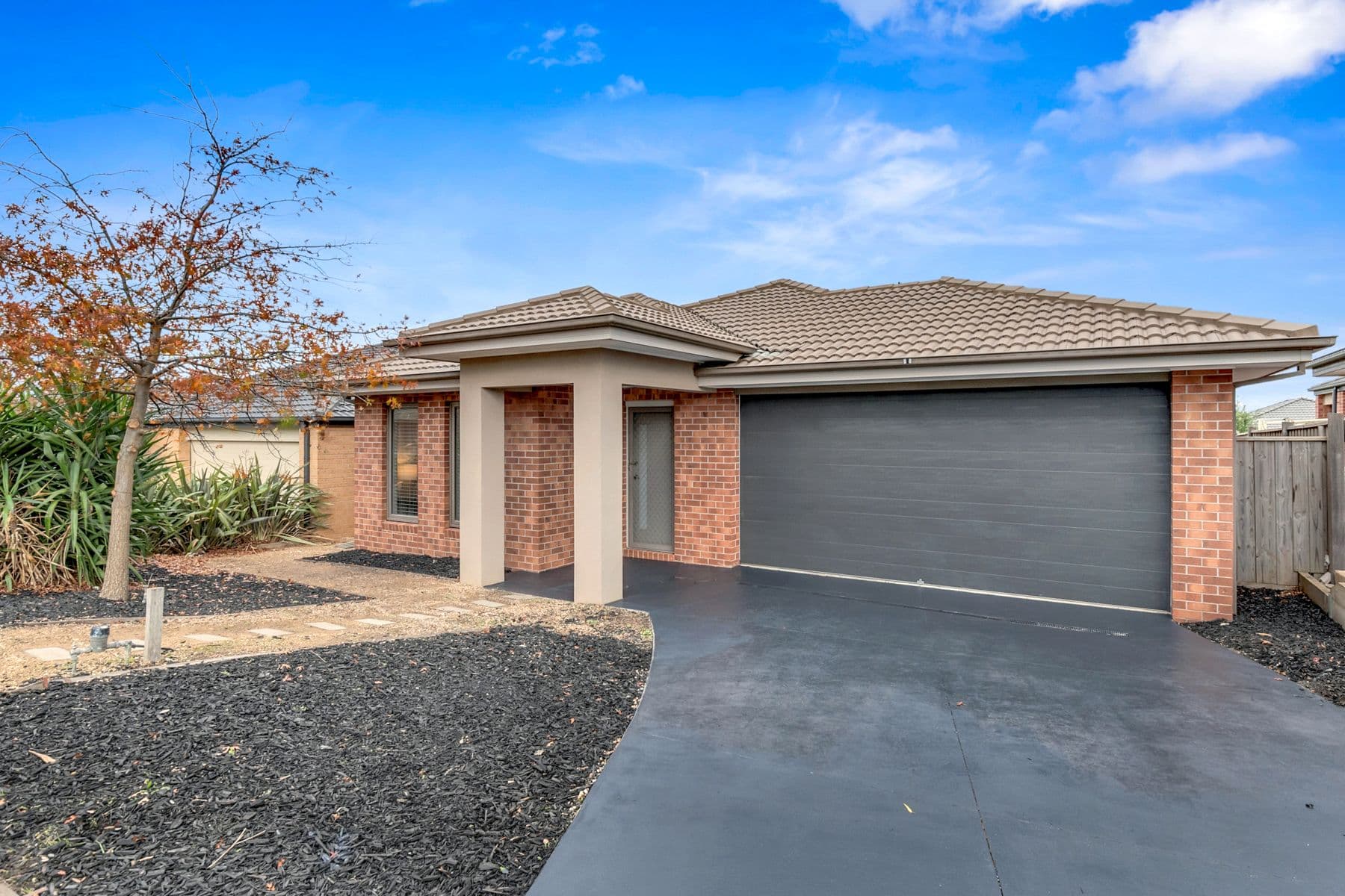 13 Telopea Avenue, Wallan VIC 3756, Wallan - Thumbnail 2