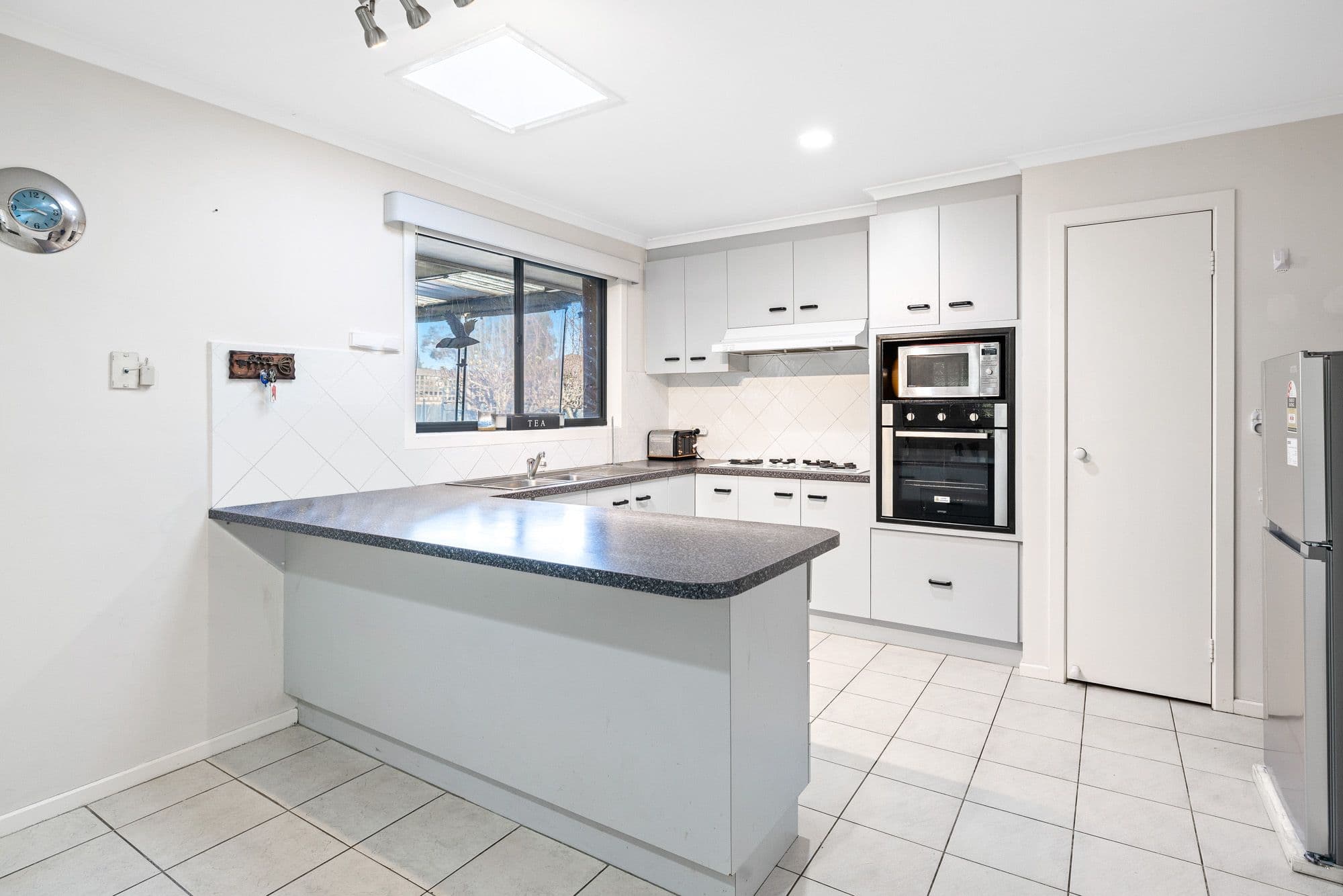 30 Wilmington Avenue, Hoppers Crossing VIC 3029, Hoppers Crossing - Thumbnail 7