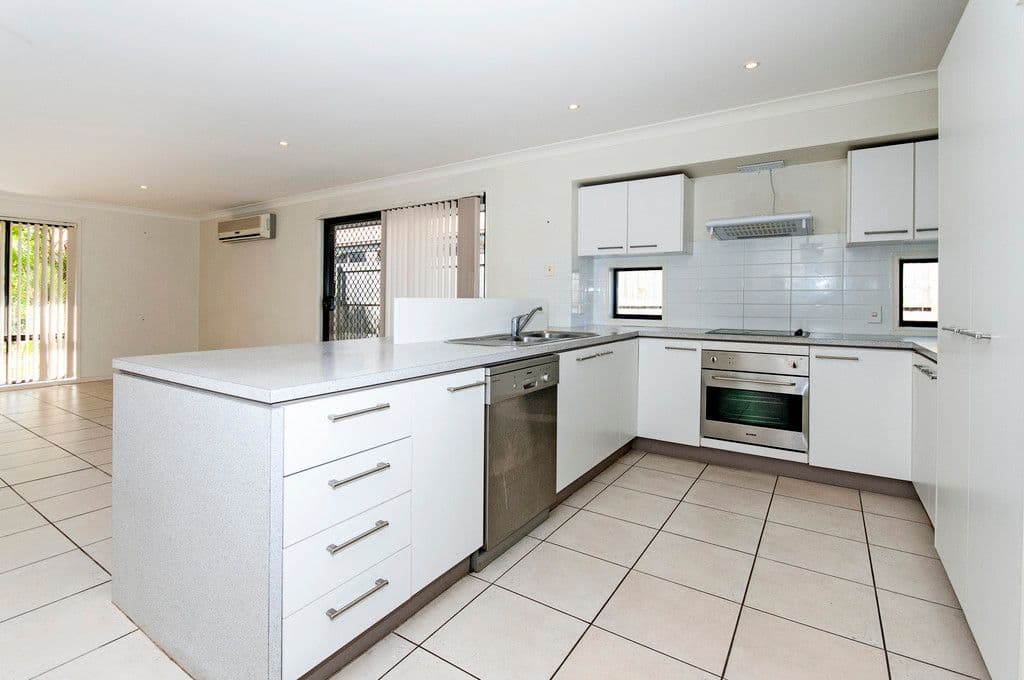 12 Cheihk Crescent, COLLINGWOOD PARK QLD 4301, Collingwood Park - Thumbnail 3