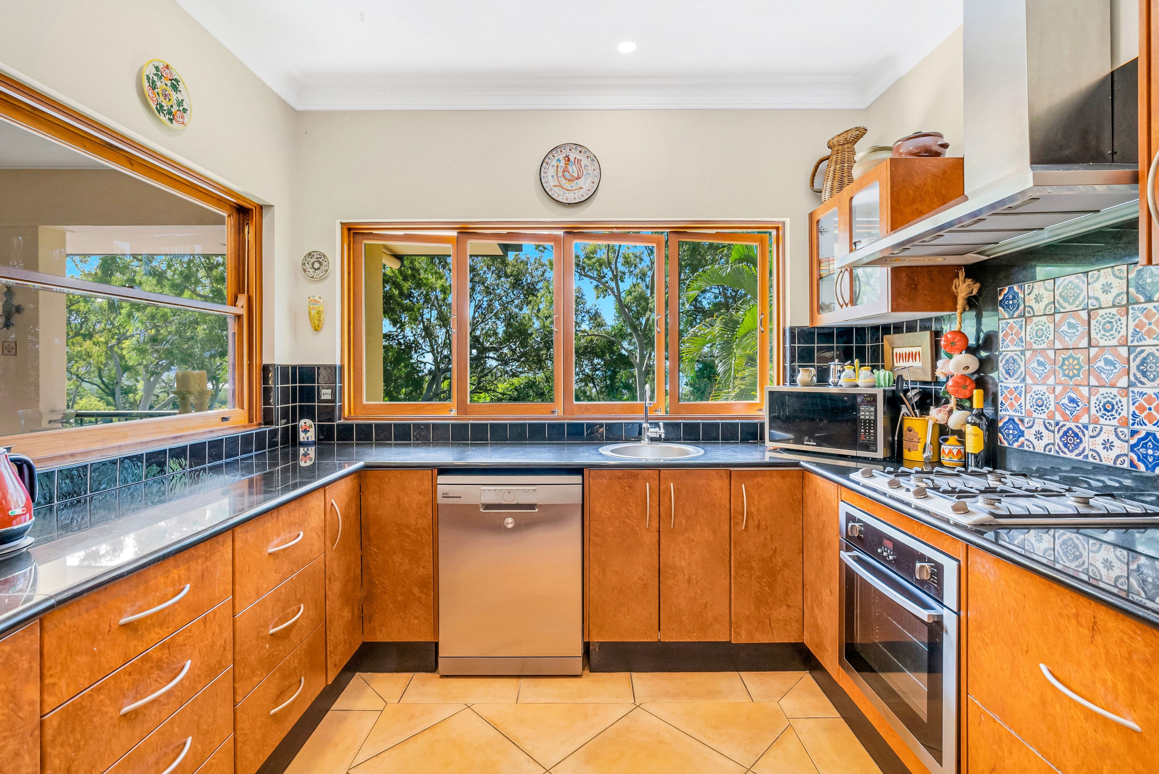 7 Tari Place, Trinity Beach QLD 4879, Trinity Beach - Thumbnail 6