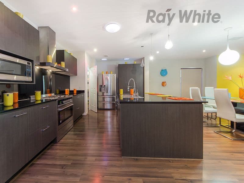 49 Breasley Parkway, Point Cook VIC 3030, Point Cook - Thumbnail 3