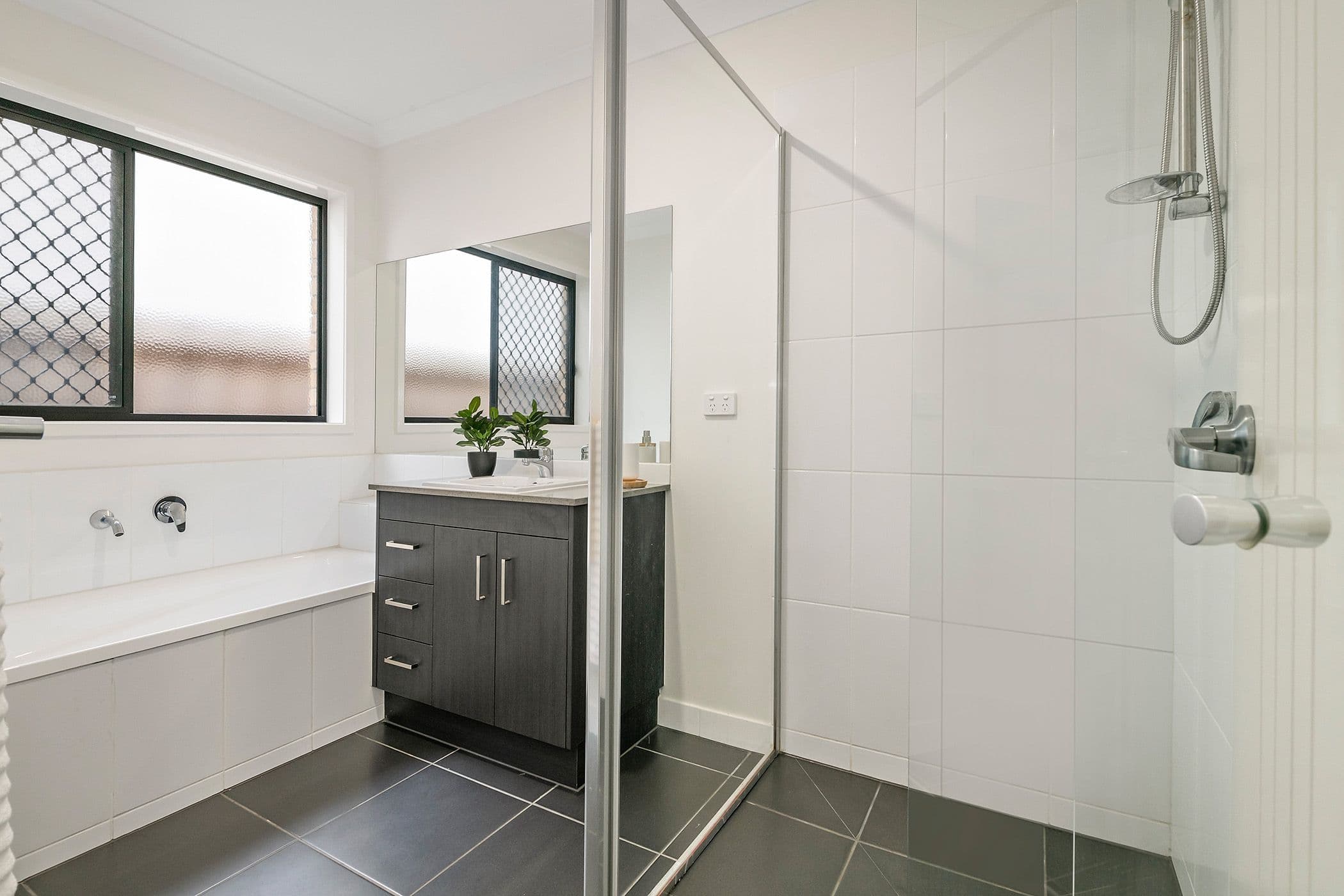 23 Moonstone Street, Doreen VIC 3754, Doreen - Thumbnail 6