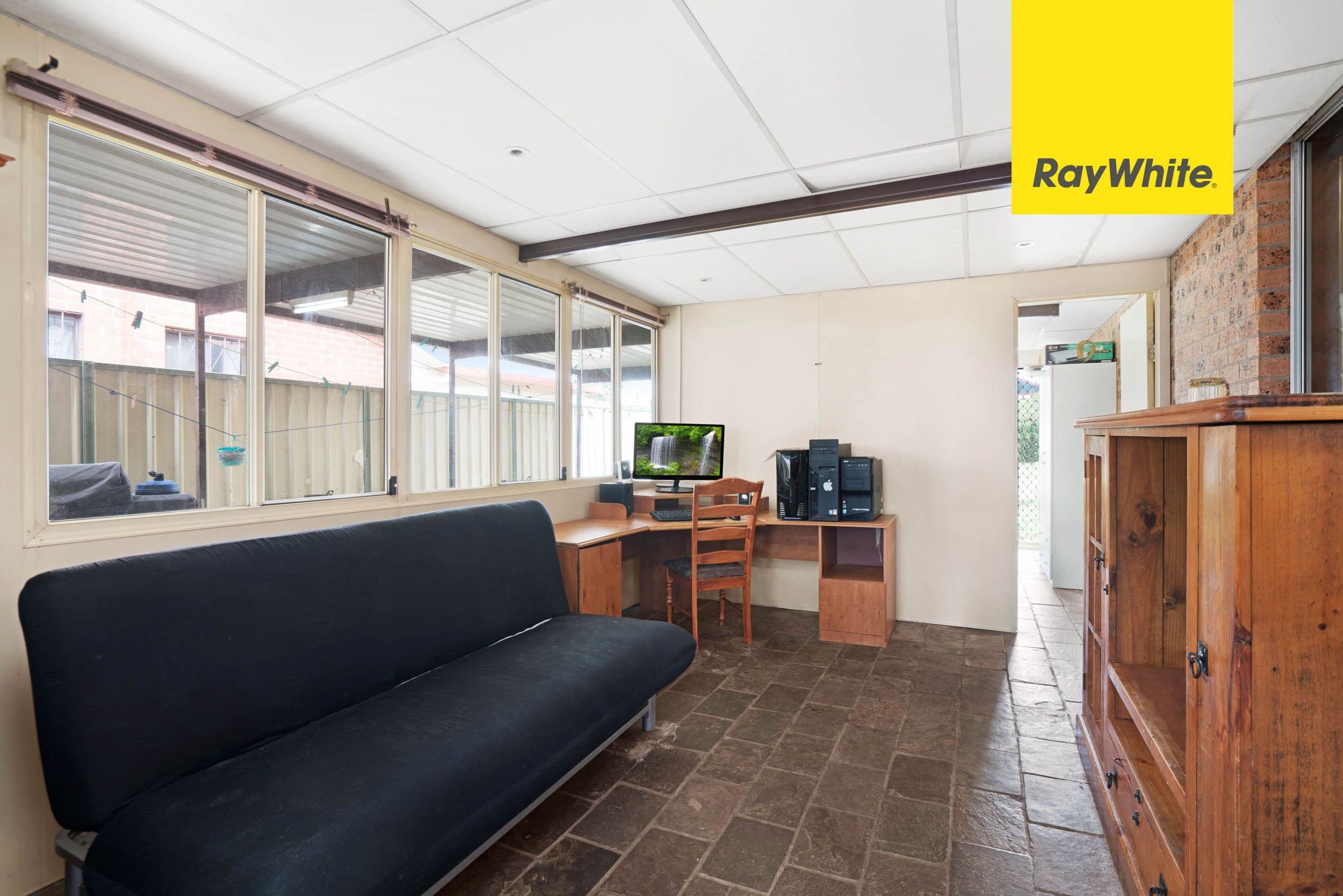 116 Buckwell Drive, Hassall Grove - Thumbnail 8
