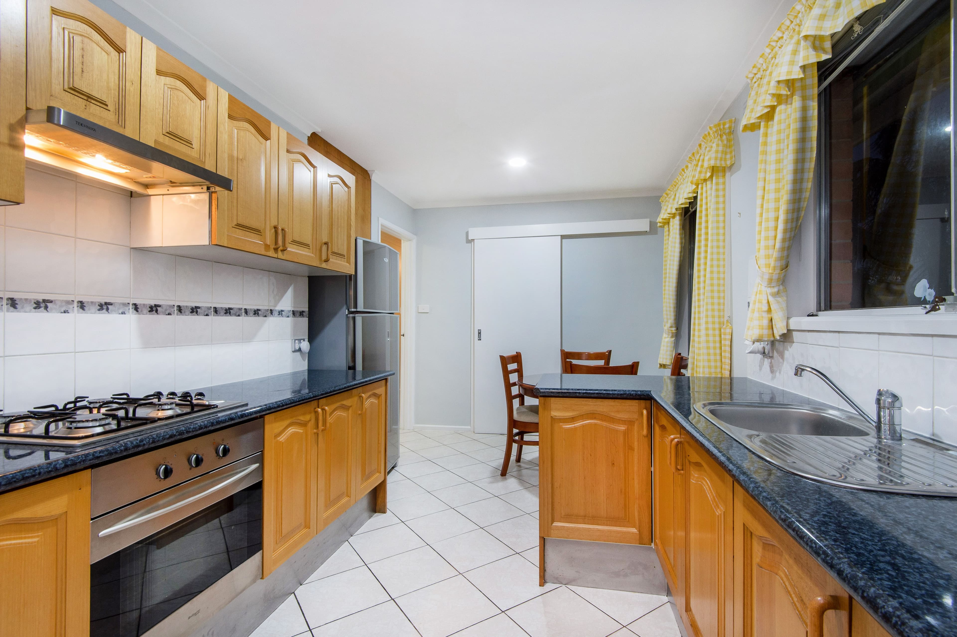 20 Blair Avenue, Frankston South, Frankston South - Thumbnail 2