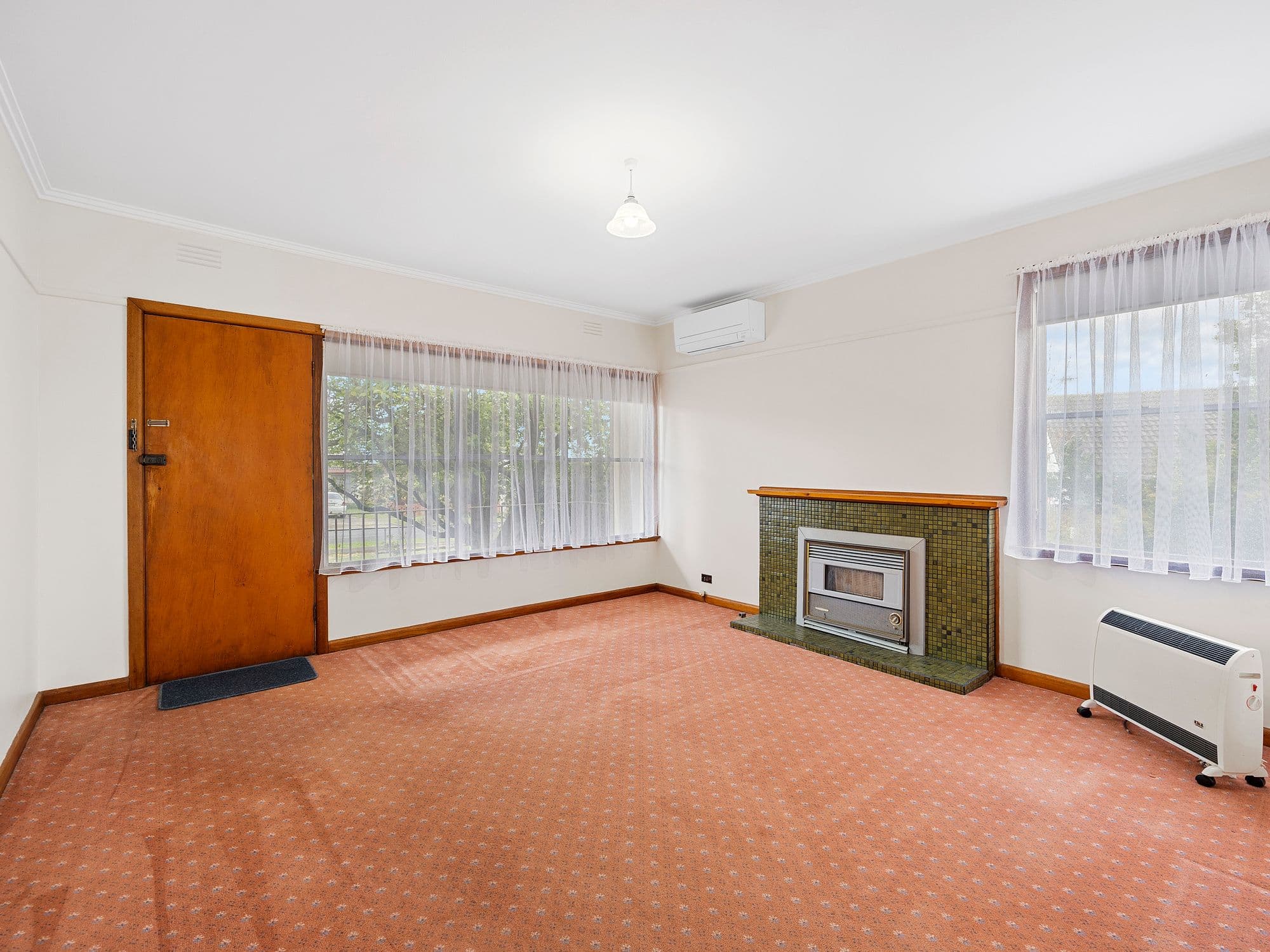 8 Dannock Street, Leongatha VIC 3953, Leongatha - Thumbnail 4