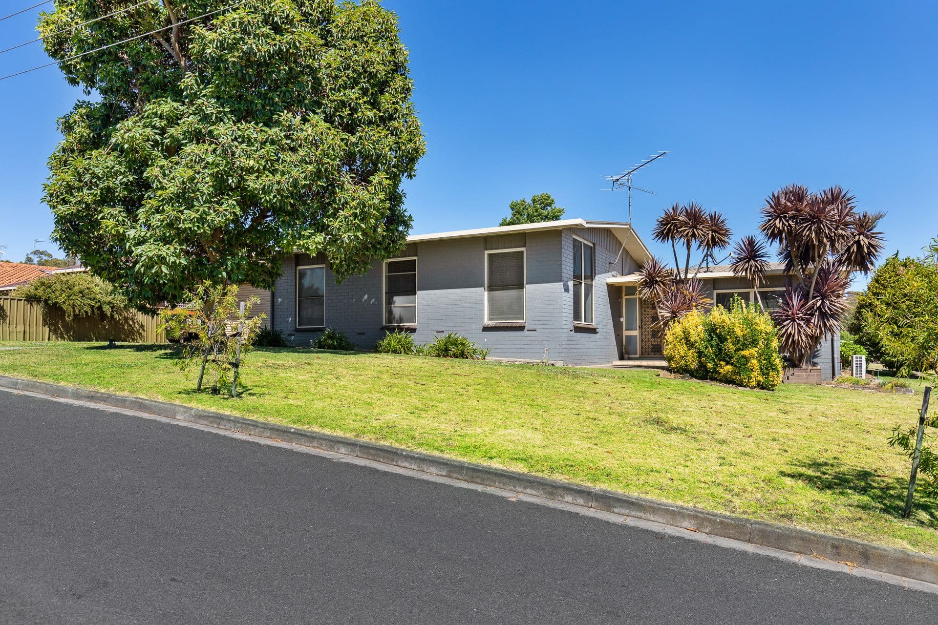 108 North Terrace, Mount Gambier SA 5290, Mount Gambier - Thumbnail 2