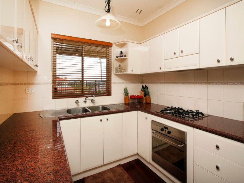 11 Rothbury Road, EMBLETON WA 6062, Embleton - Thumbnail 4