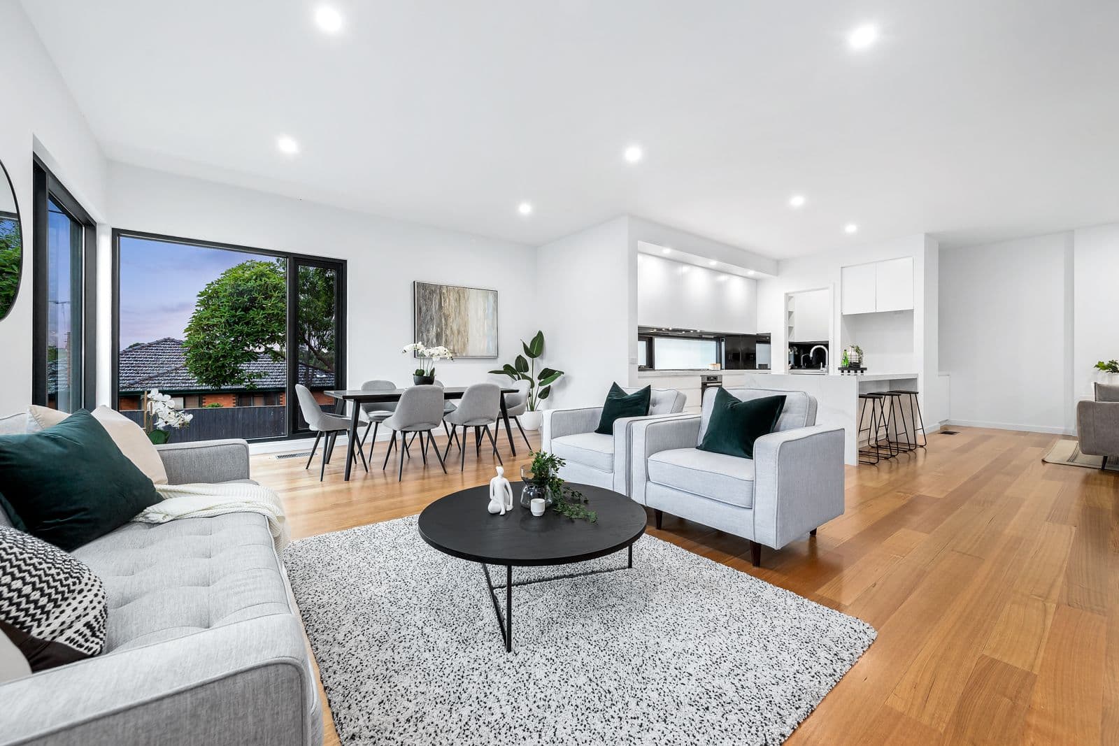 74A Albert Street, Mount Waverley VIC 3149, Mount Waverley - Thumbnail 2