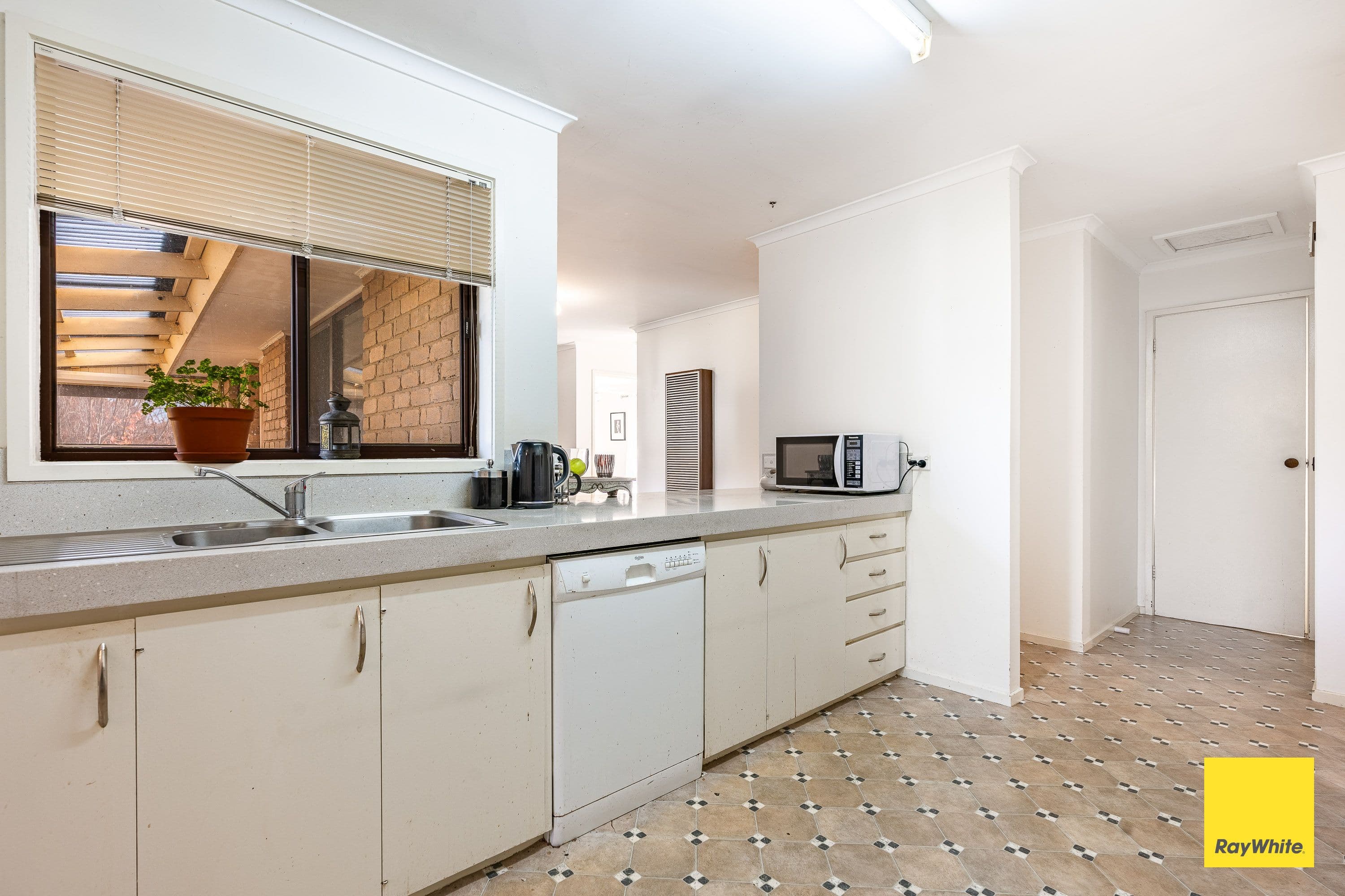2 Albert Avenue, Strathdale VIC 3550, Strathdale - Thumbnail 7