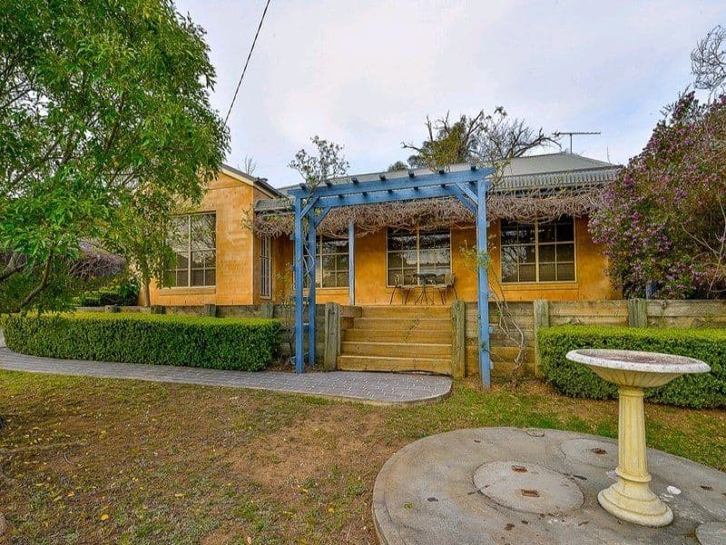 250 Menangle Street, PICTON NSW 2571, Picton - Thumbnail 2