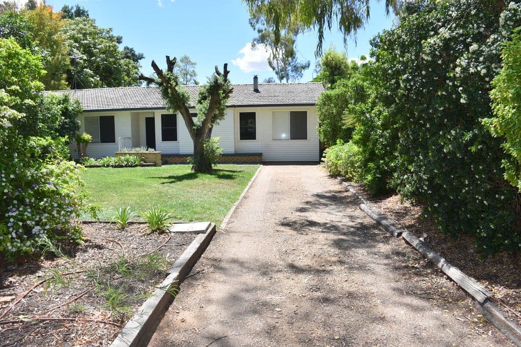 11 Tirzah Street, Moree NSW 2400, Moree - Thumbnail 3