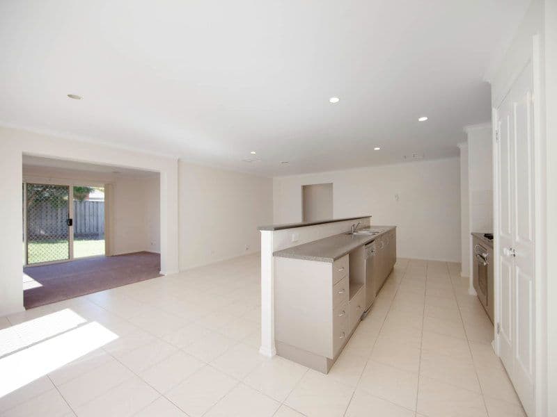 46 Marriott Drive, MOUNT MARTHA VIC 3934, Mount Martha - Thumbnail 6