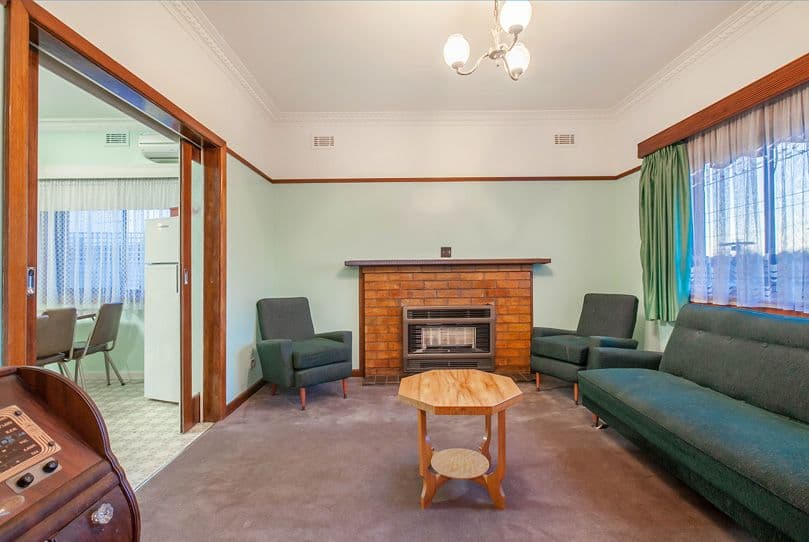 6 Emerald Street, Preston VIC 3072, Preston - Thumbnail 2