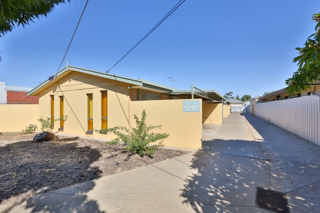 141 Pine Avenue, Mildura VIC 3500, Mildura - Image 1