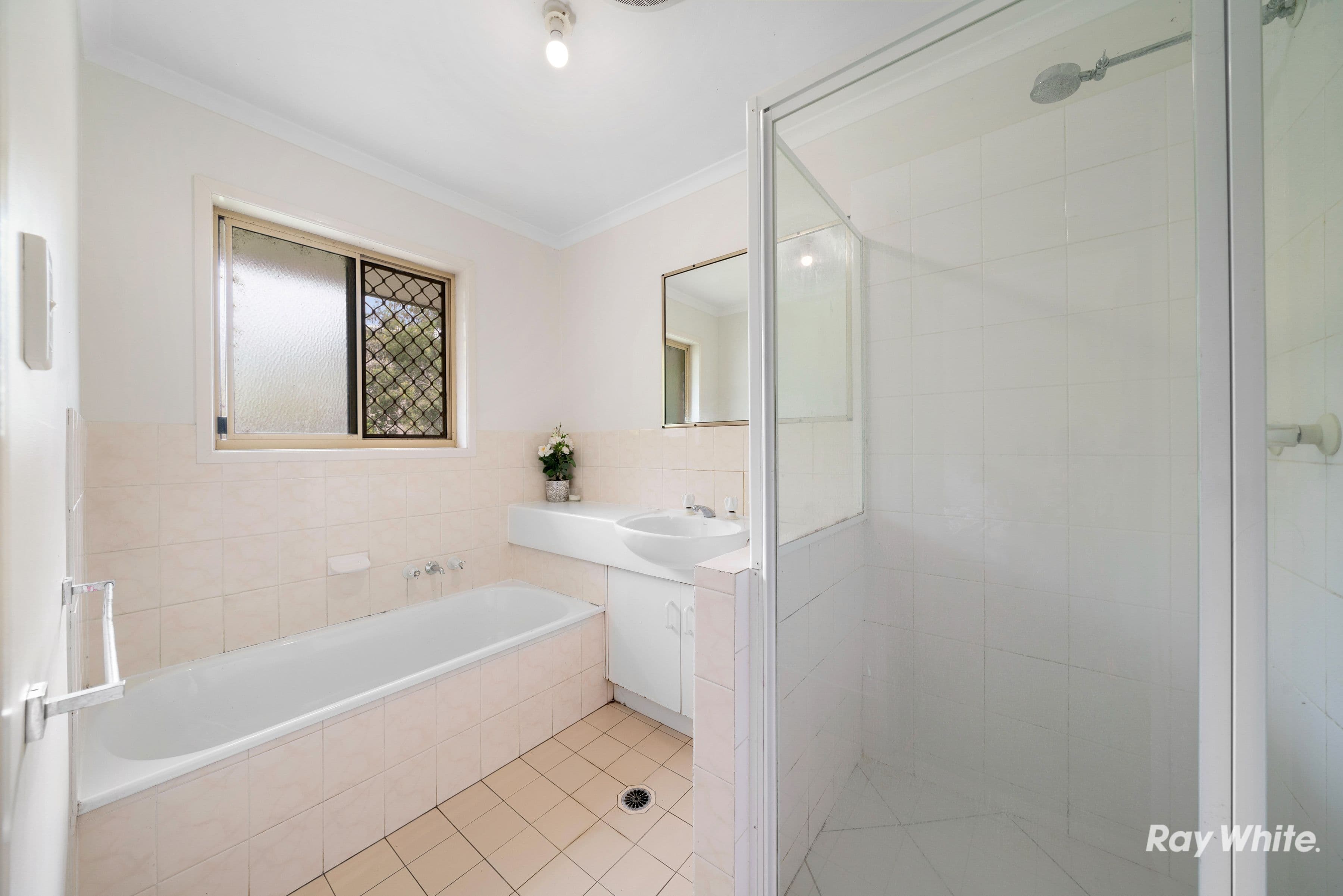 7 Lindner Close, Eagleby QLD 4207, Eagleby - Thumbnail 6