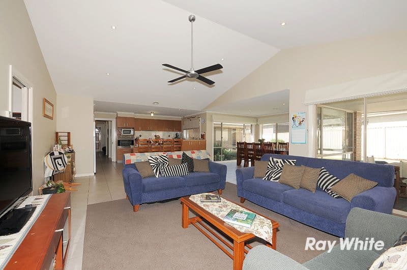 4 Black Sheoak Place, LANGWARRIN VIC 3910, Langwarrin - Thumbnail 2