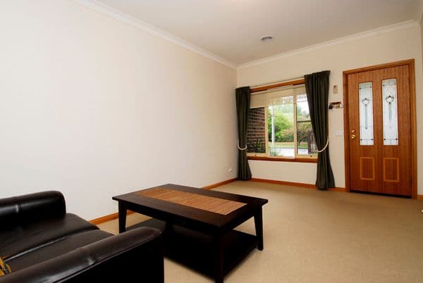 6 Longfellow Avenue, MOOROOLBARK VIC 3138, Mooroolbark - Thumbnail 3