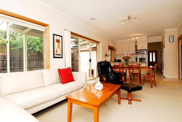 6 Longfellow Avenue, MOOROOLBARK VIC 3138, Mooroolbark - Thumbnail 6