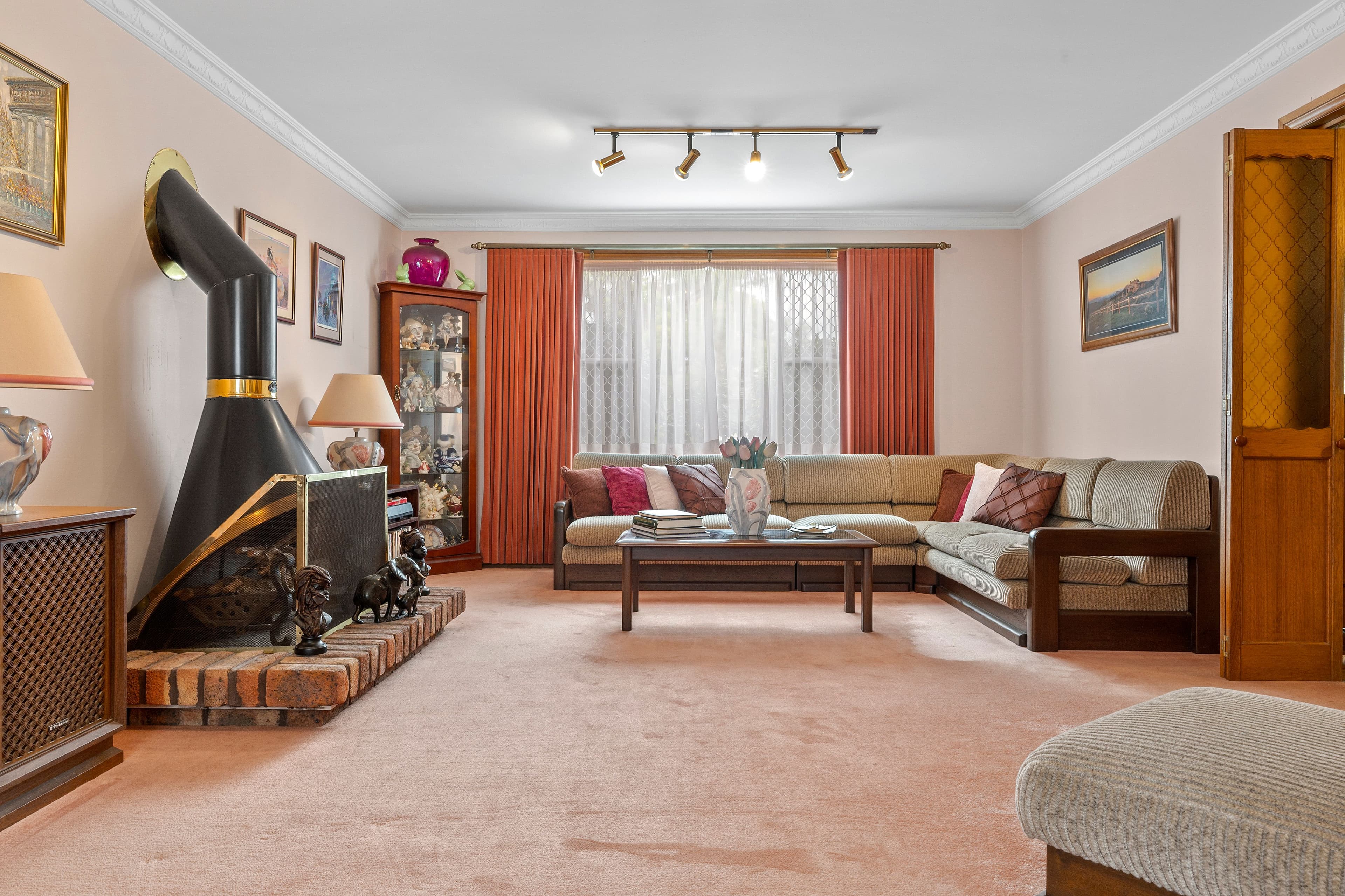 12 Cedarwood Drive, Cherrybrook NSW 2126, Cherrybrook - Thumbnail 2