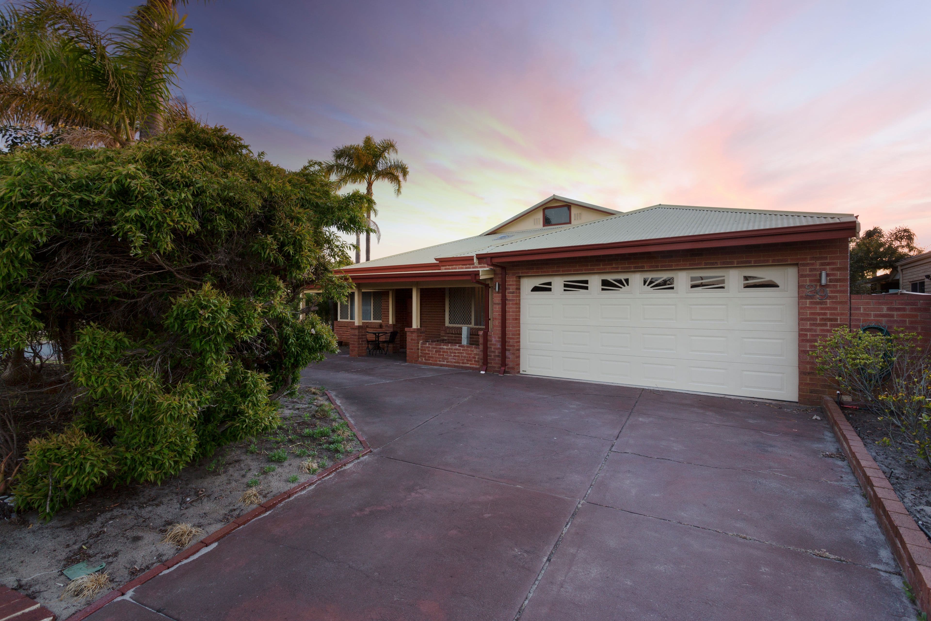 29 Hickory Drive, Thornlie WA 6108, Thornlie - Thumbnail 2