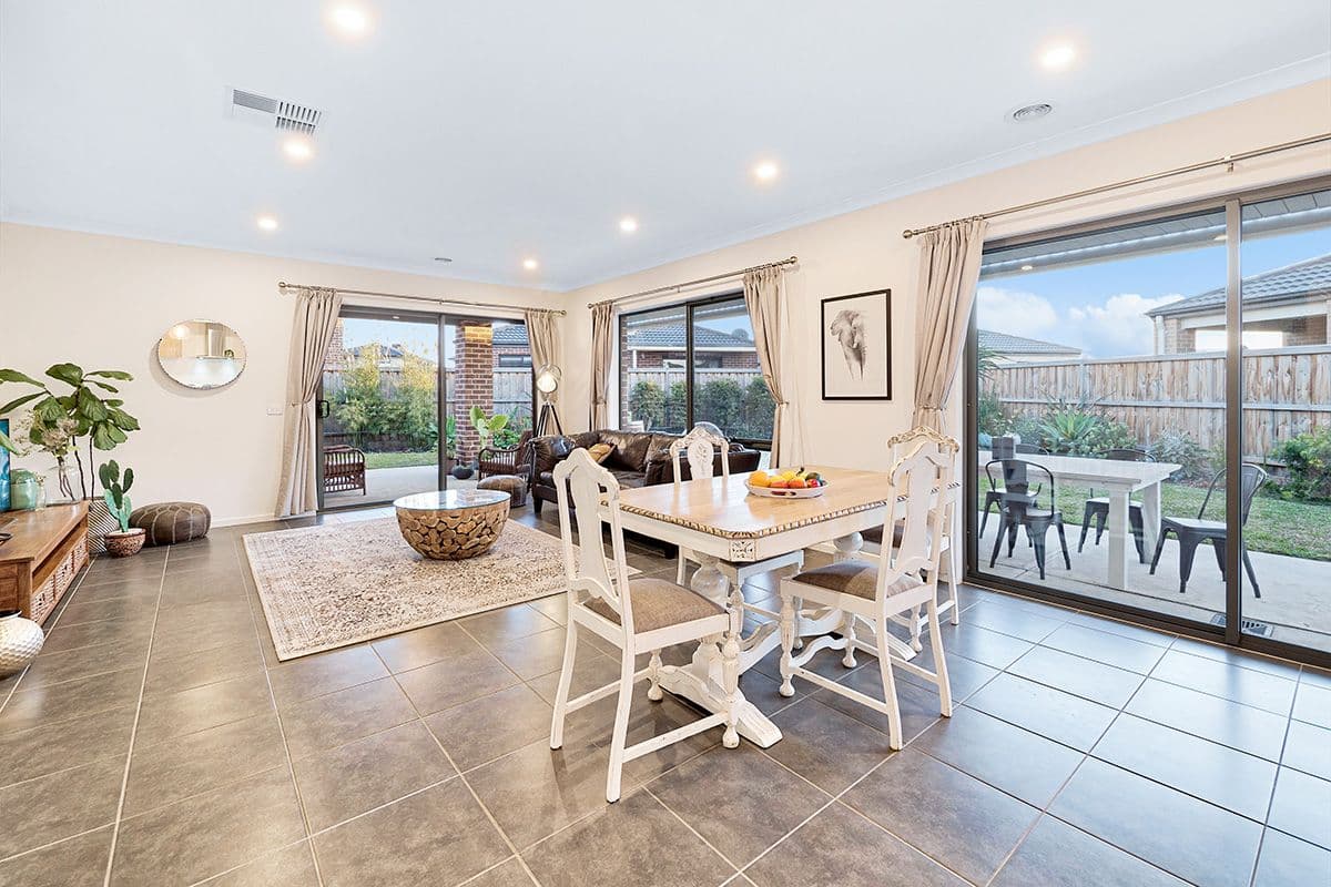 3 Butternut Drive, Lyndhurst VIC 3975, Lyndhurst - Thumbnail 3