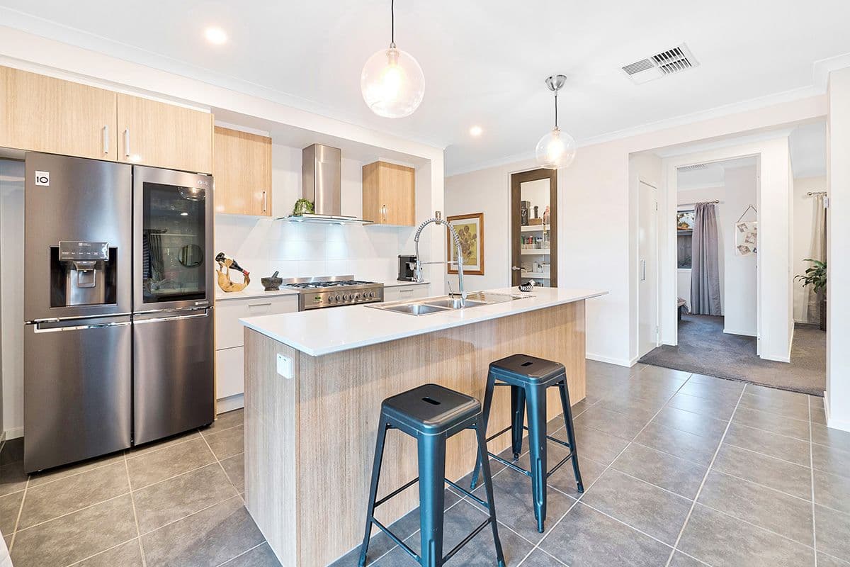 3 Butternut Drive, Lyndhurst VIC 3975, Lyndhurst - Thumbnail 4