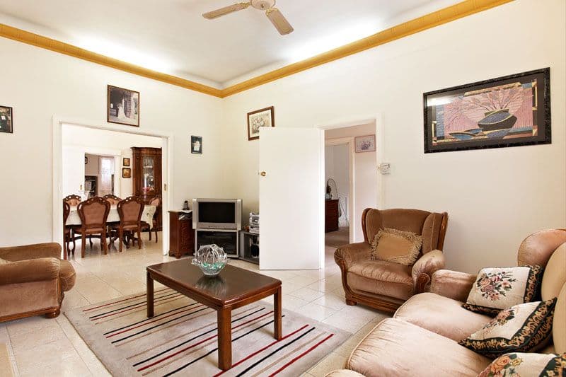 42 Fyffe Street, THORNBURY VIC 3071, Thornbury - Thumbnail 2