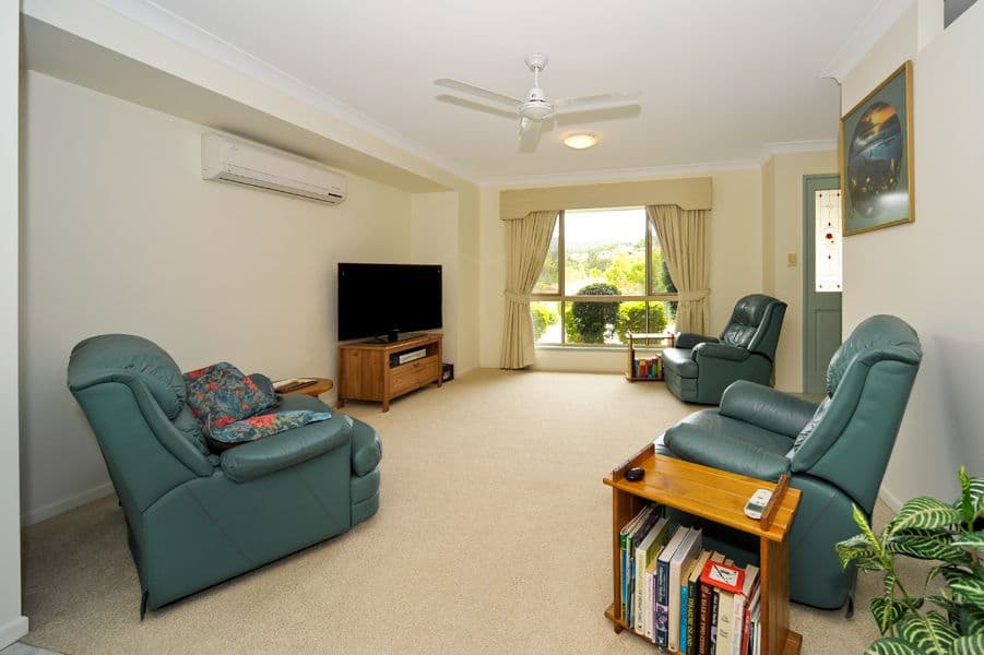 5 Redwood Place, THE GAP QLD 4061, The Gap - Thumbnail 2
