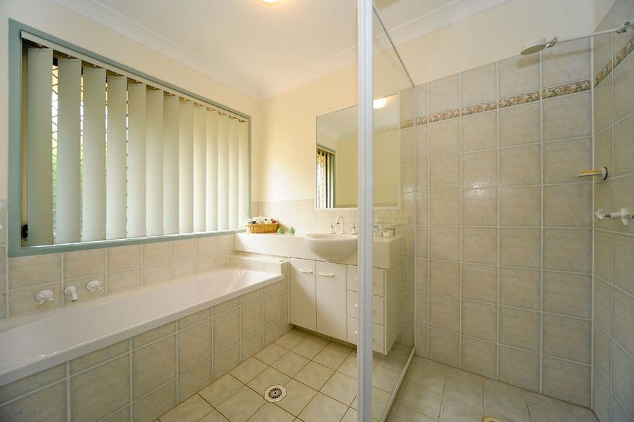 5 Redwood Place, THE GAP QLD 4061, The Gap - Thumbnail 7