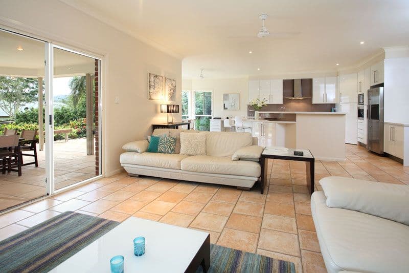 21 Tangy Street, BROOKFIELD QLD 4069, Brookfield - Thumbnail 4