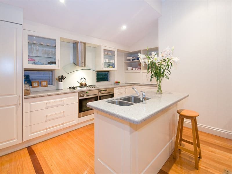 36 Dudley Street, BARDON QLD 4065, Bardon - Thumbnail 7