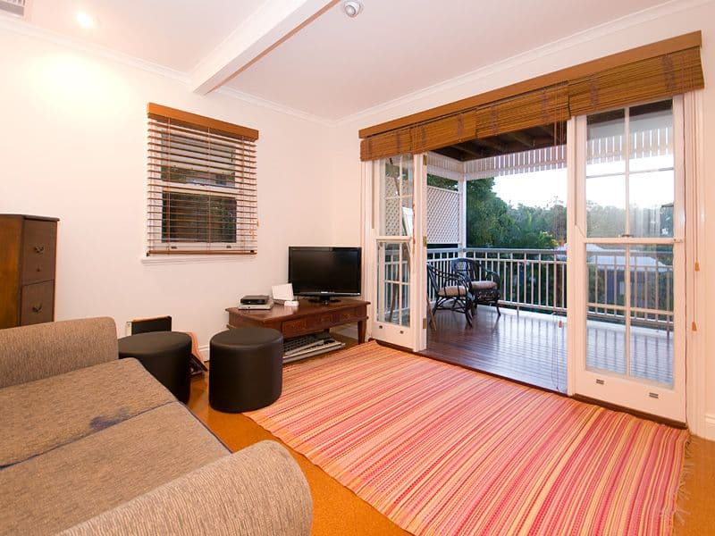 36 Dudley Street, BARDON QLD 4065, Bardon - Thumbnail 8