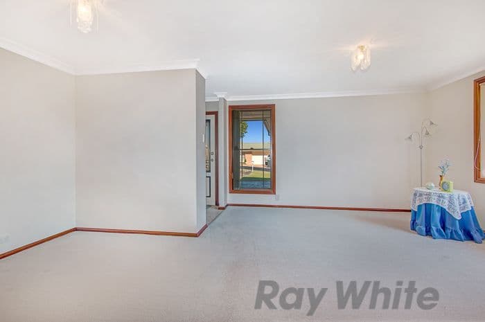 10 Basswood Crescent, Fletcher - Thumbnail 4