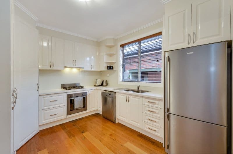 100 Middleborough Road, Blackburn South VIC 3130, Blackburn South - Thumbnail 3
